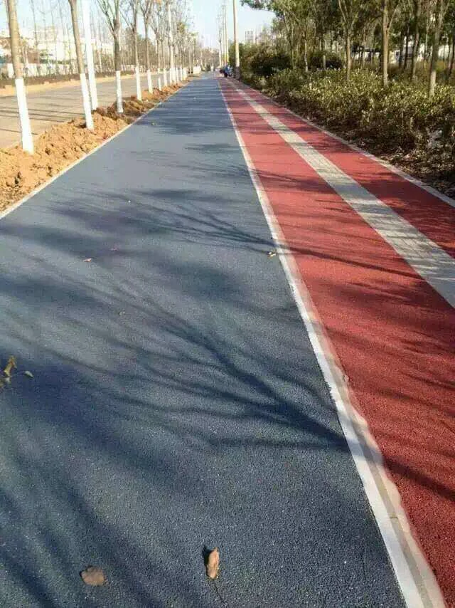 彩色透水混凝土路面